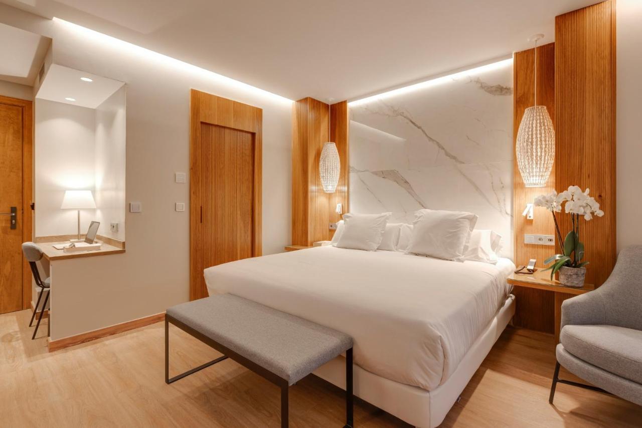 Hotel Boutique Mirlo บาร์เซโลนา ภายนอก รูปภาพ Deluxe room