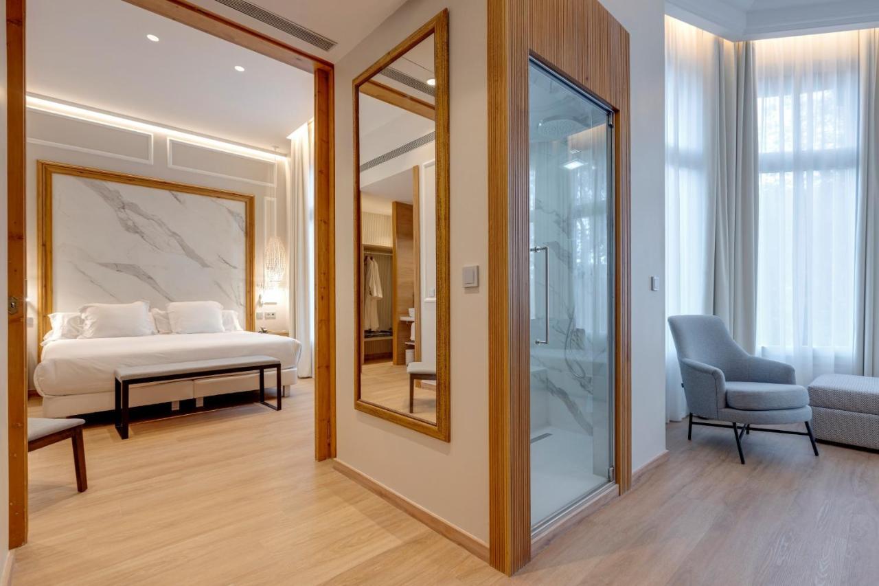 Hotel Boutique Mirlo บาร์เซโลนา ภายนอก รูปภาพ A suite at the hotel