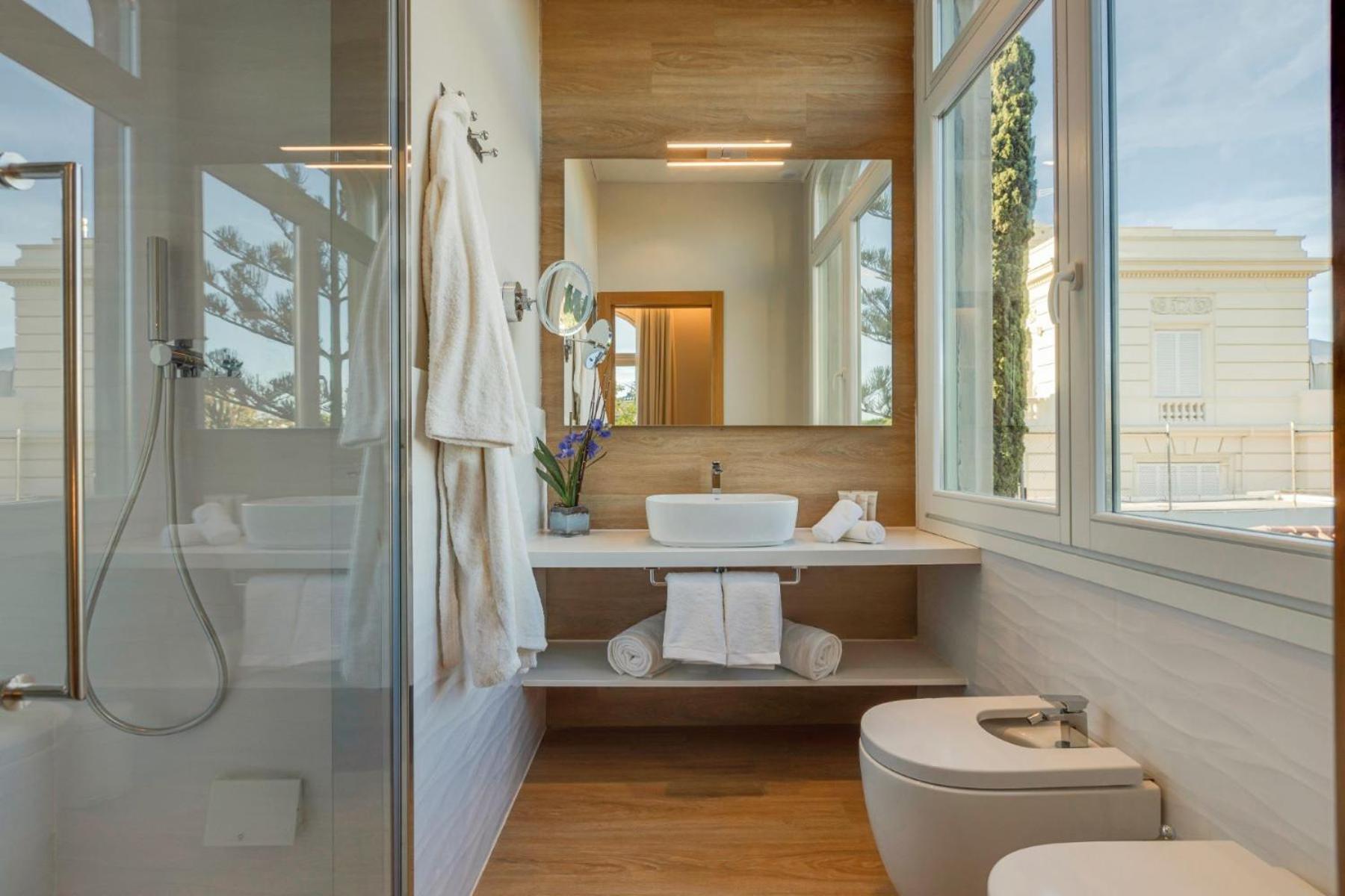 Hotel Boutique Mirlo บาร์เซโลนา ภายนอก รูปภาพ Bathroom